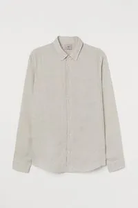 Oferta de Camisa de lino Regular Fit por S/ 40 en H&M